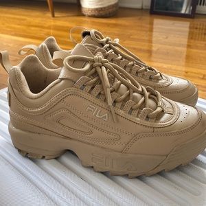 FILA tan beige sneakers
